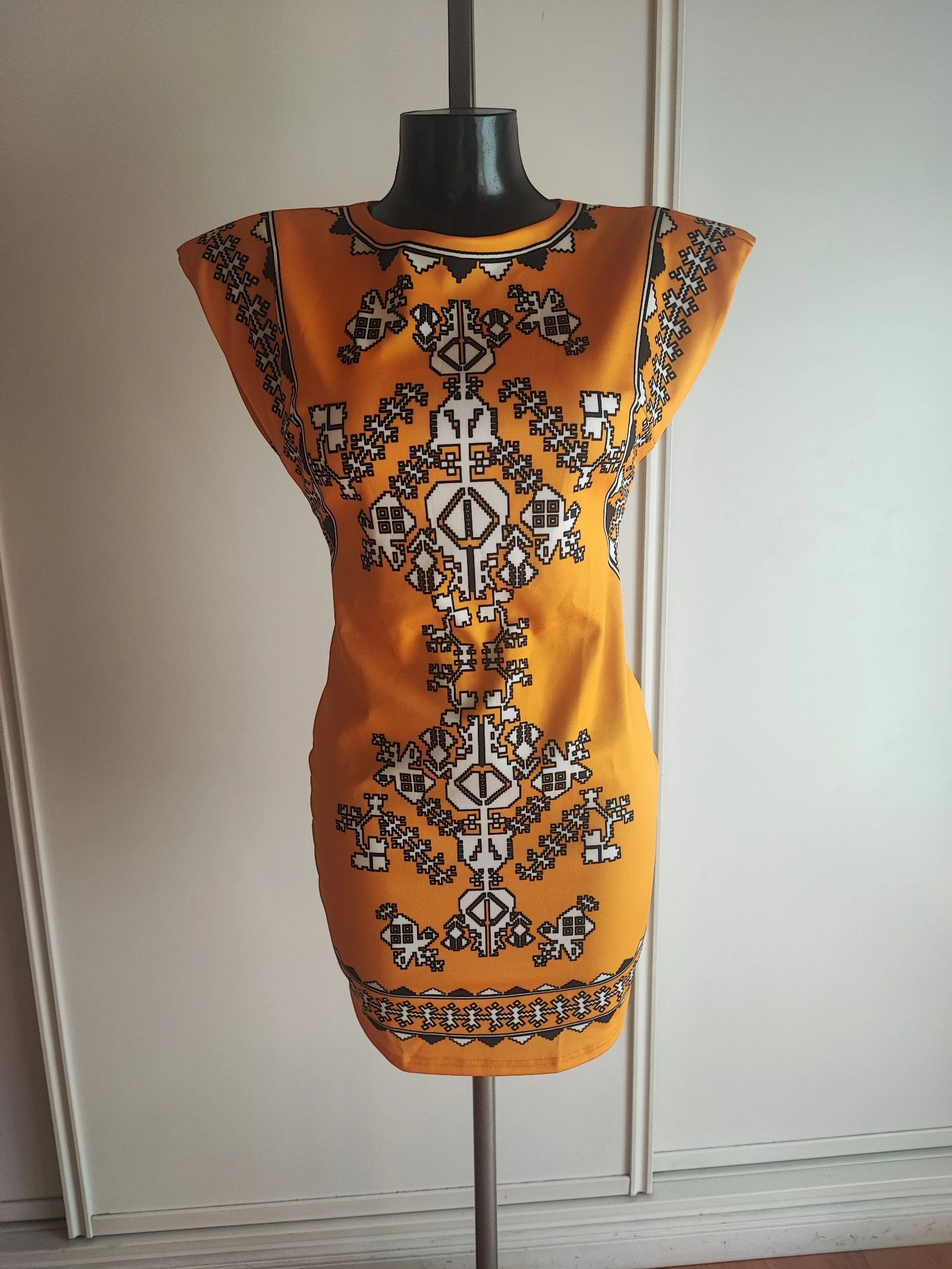 Vestido peace+chaos nuevo. Talla L/m – photo 6
